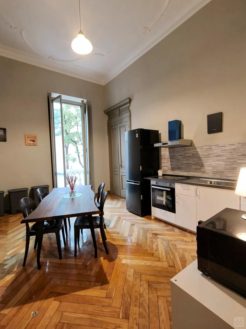 Pokój do wynajęcia w mieszkaniu studenckim w , w pełni umeblowany