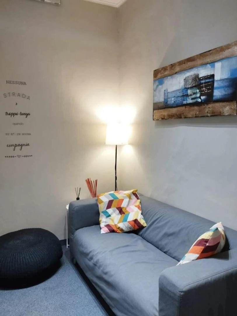 Habitación privada muy luminosa en Turín