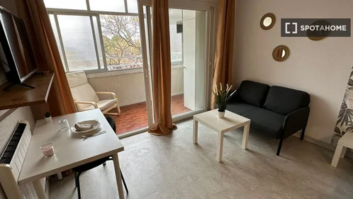 Chambre privée à C. Juan de Vergara, image 13 de 19