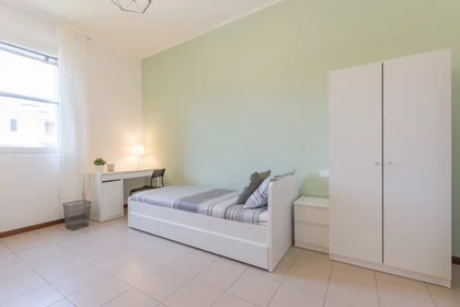 Quarto privado em Via Guido d'Arezzo, imagem 10 de 10