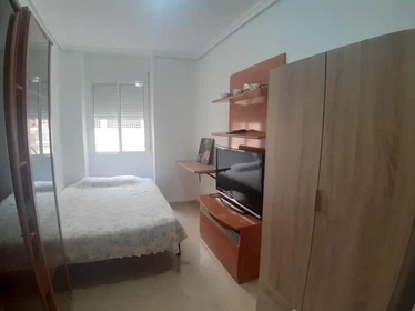 Room for rent in a shared flat in Murcia