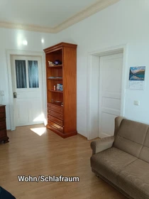 Quarto privado em Leipziger Straße, imagem 1 de 10