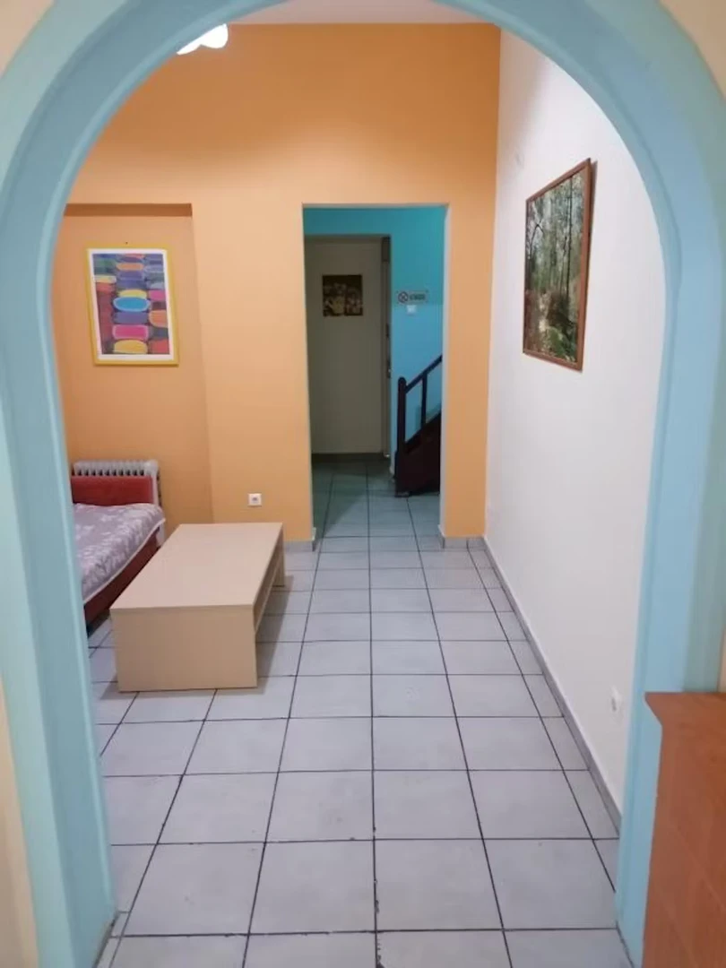 Zimmer mit Doppelbett zu vermieten Athen