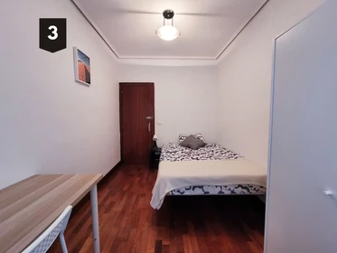 Habitación en alquiler con cama doble Bilbao
