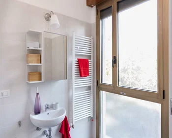 Habitación privada en Viale Giovanni Vicini, imagen 27 de 30
