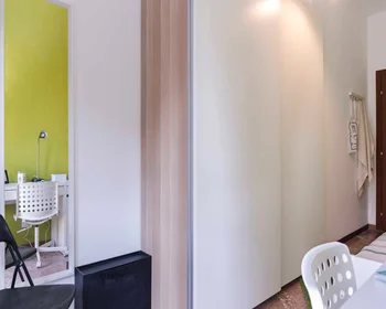 Privatzimmer in der Viale Giovanni Vicini, bild 6 von 33