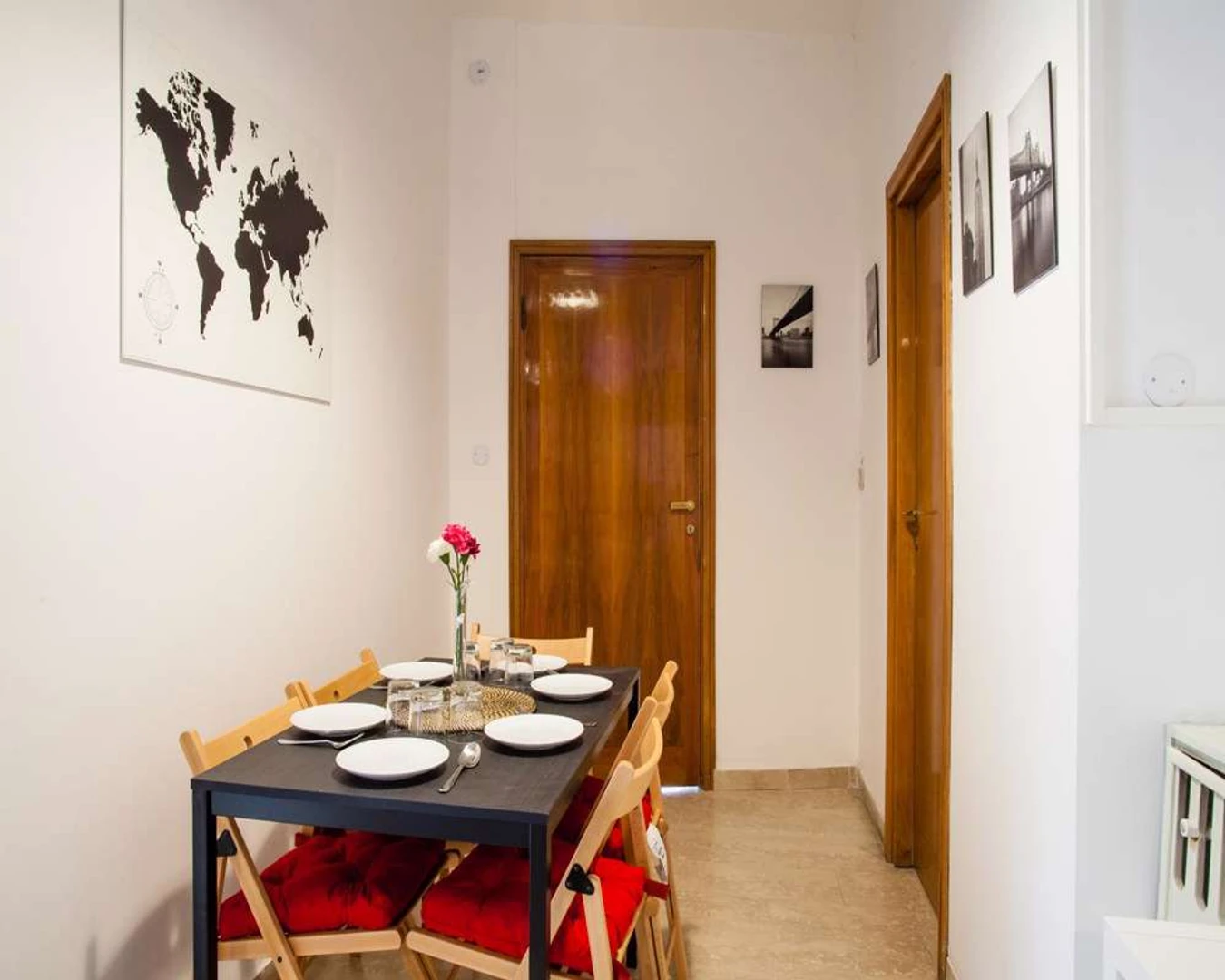 Pokój do wynajęcia we wspólnym mieszkaniu w Bolonia