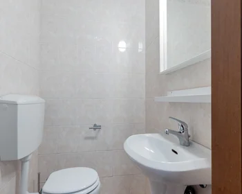 Private room at Strada del Fortino, image 16 of 16