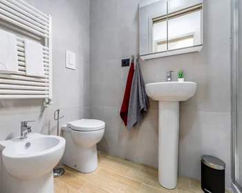 Quarto privado em Via Carlo Pedrotti, imagem 14 de 17