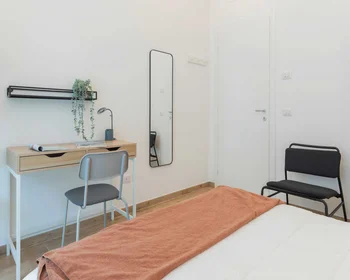 Private room at Via La Loggia, image 6 of 13