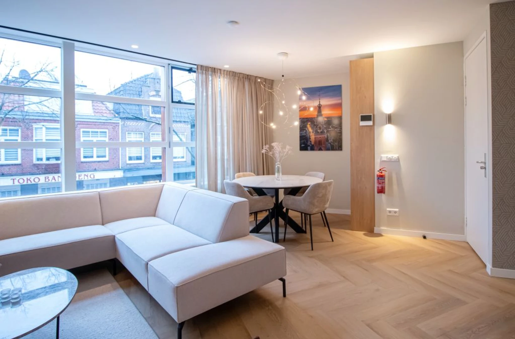 Komplette Wohnung voll möbliert in Alkmaar