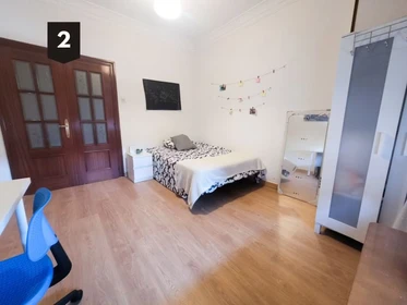 Bilbao de çift kişilik yataklı kiralık oda