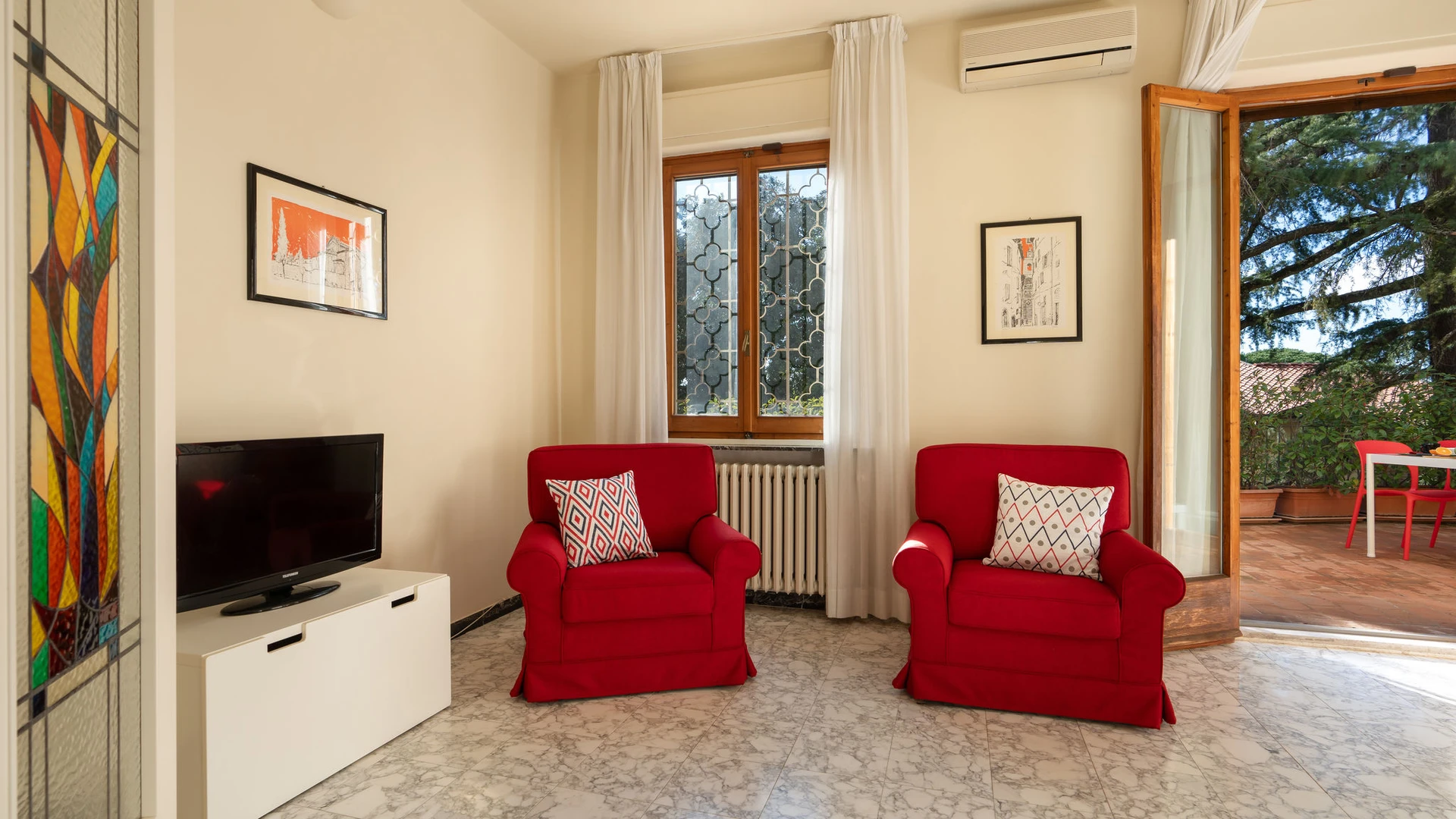 Alojamiento con 3 habitaciones en Florencia
