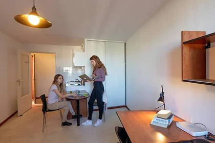Private room in residence at VALENCE, 26000, image 4 of 12