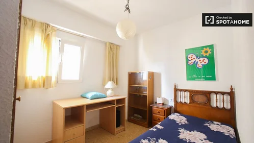 Prywatny pokój Carrer del Pintor Vilar, 46010 València, Valencia, Spain, obraz 17 19