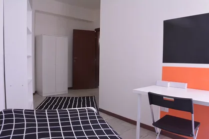 Stanza privata in Via Tigellio, Stampace, immagine 3 di 9