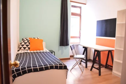 Stanza privata in Via Tigellio, Stampace, immagine 1 di 10