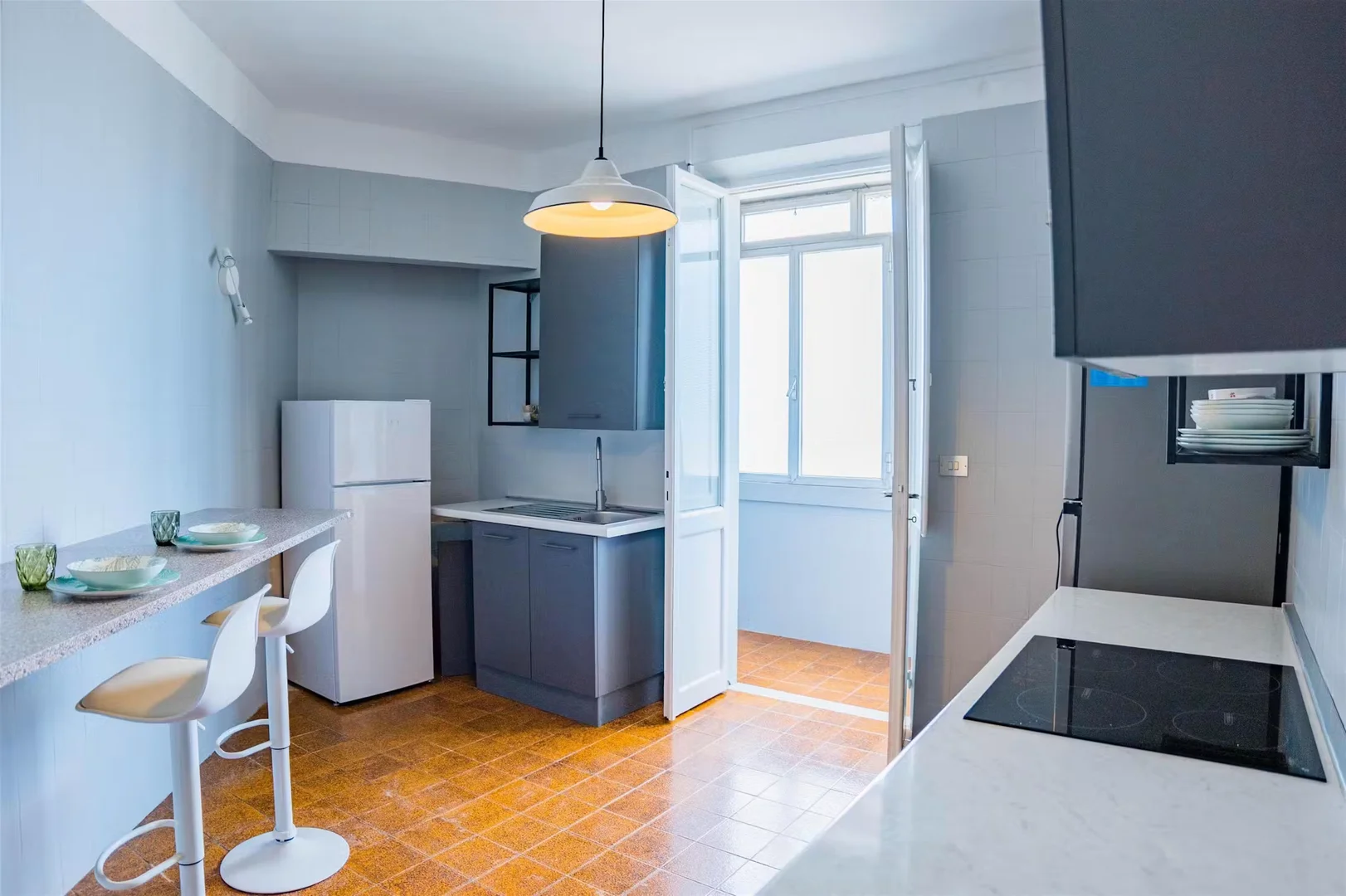 Student-friendly room in with modern amenities