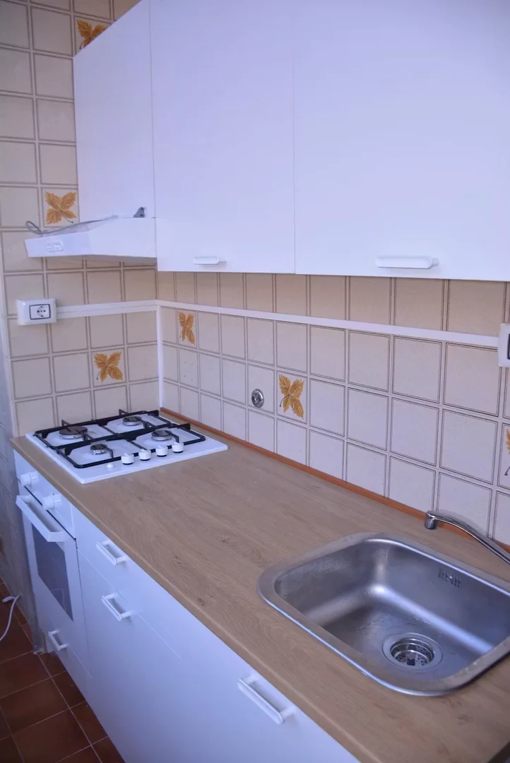 Functional student room perfect for studying in 