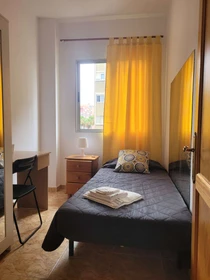 Quarto barato em Palmas-de-gran-canaria-las