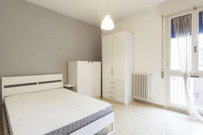 Pokój do wynajęcia z podwójnym łóżkiem w Firenze