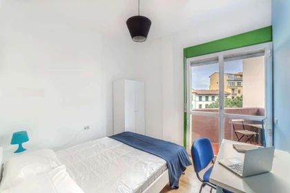 Cheap private room in Firenze