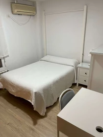 Habitación privada barata en Leganes