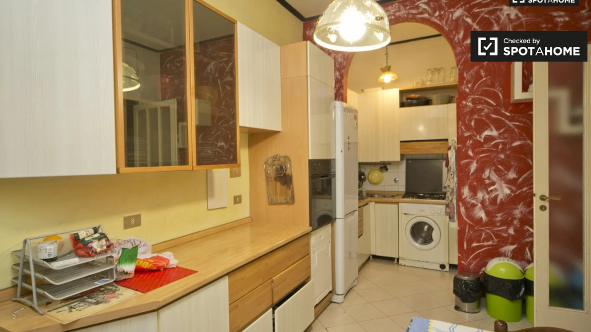 Room for rent in a shared flat in Turin