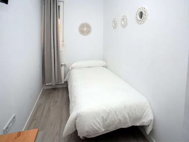 Quarto barato em Madrid