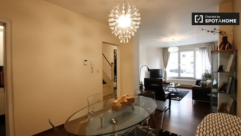 Privatzimmer in der Kolonel Picquartlaan, bild 12 von 19