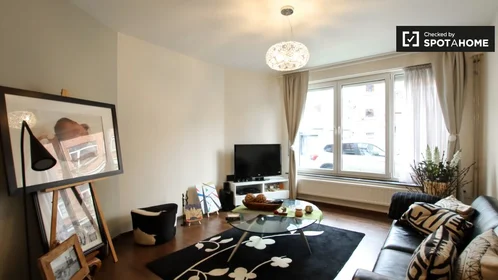 Privatzimmer in der Kolonel Picquartlaan, bild 6 von 19