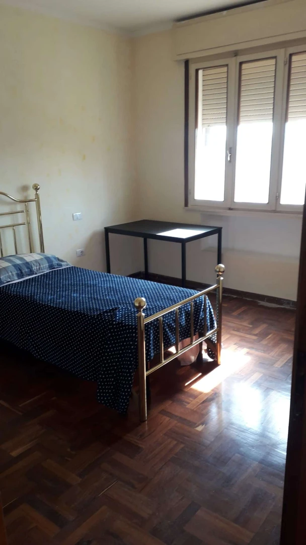 Room for rent in a shared flat in padova