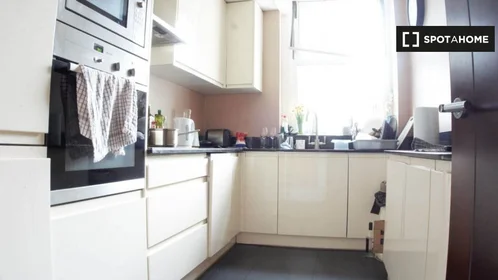 Chambre privée à Park Road, image 18 de 19