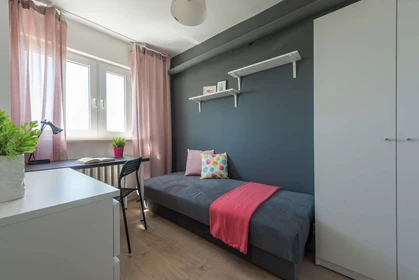 Habitación en alquiler con cama doble Warszawa
