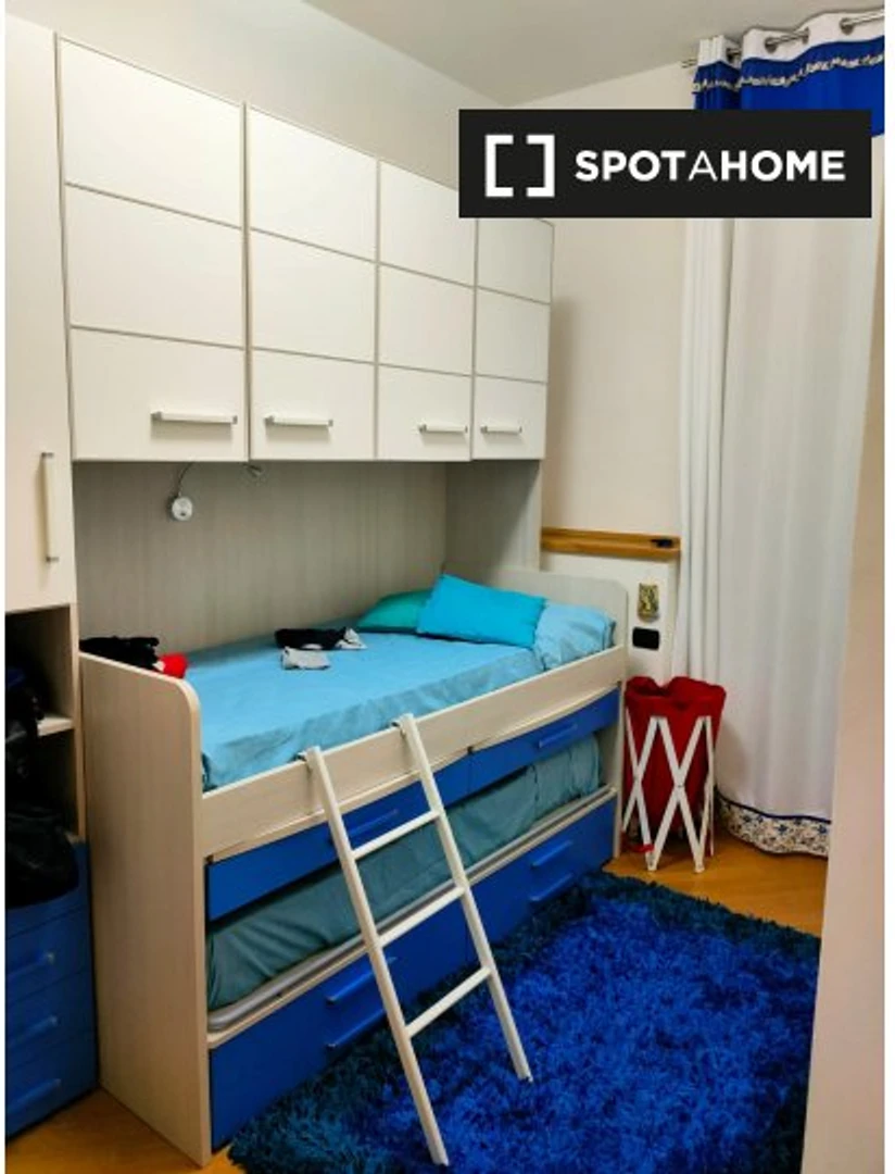Zimmer mit Doppelbett zu vermieten Casteddu/cagliari