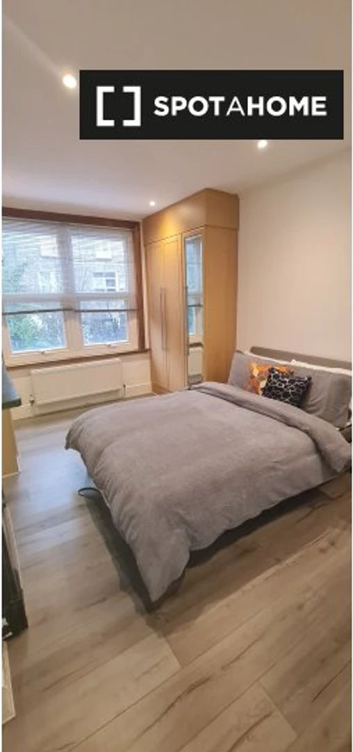 Zimmer mit Doppelbett zu vermieten London
