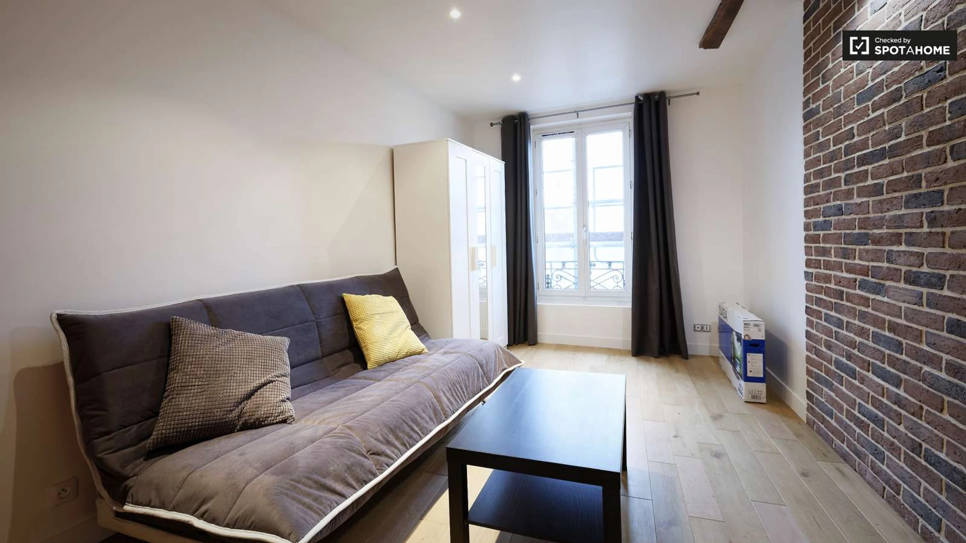 Stylish studio in Ivry-sur-seine