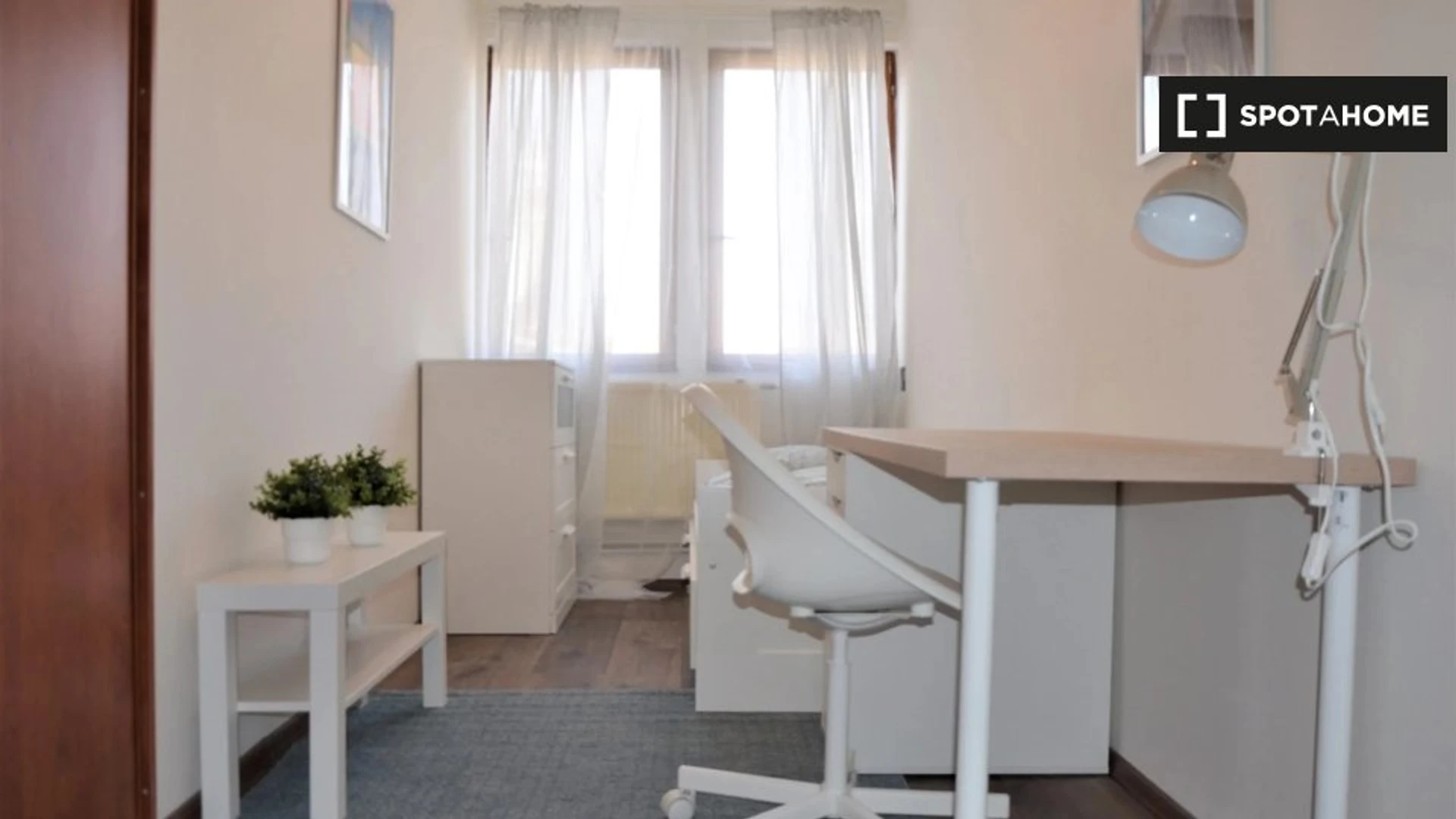 Room for rent with double bed Prague