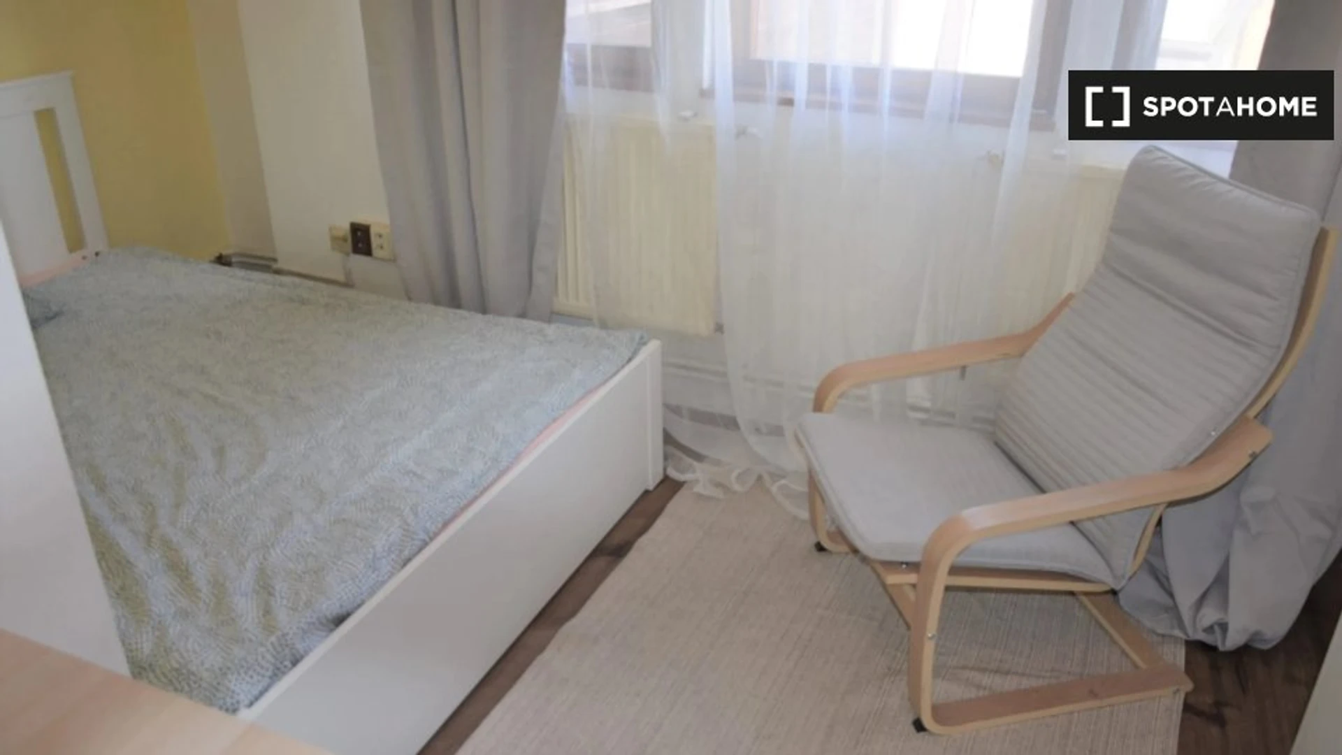 Room for rent with double bed Prague
