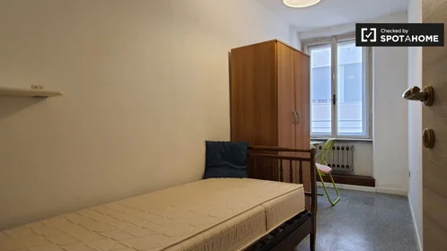Habitación privada en Via Oriola, imagen 12 de 18