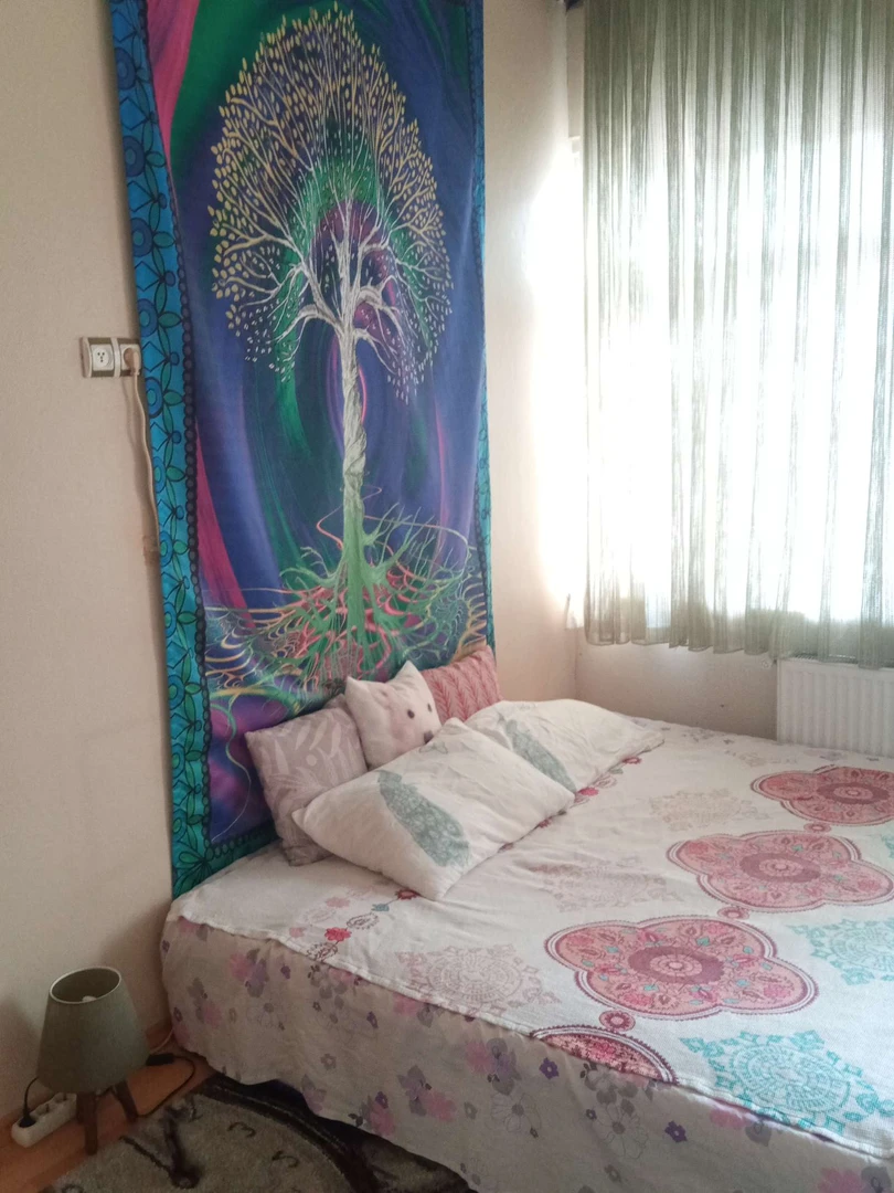 Chambre à louer avec lit double istanbul