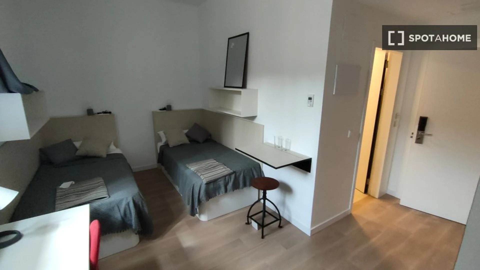 Habitación privada barata en Zaragoza
