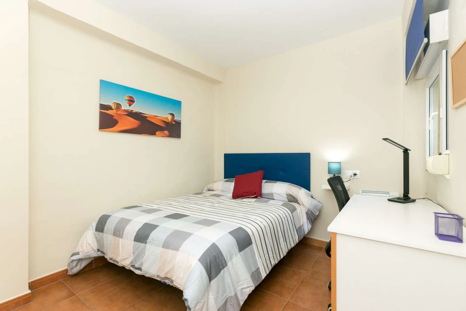 Pokój do wynajęcia z podwójnym łóżkiem w Granada