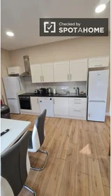 Quarto privado em residência em N Circular Rd, imagem 11 de 19
