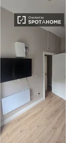 Quarto privado em residência em N Circular Rd, imagem 4 de 19