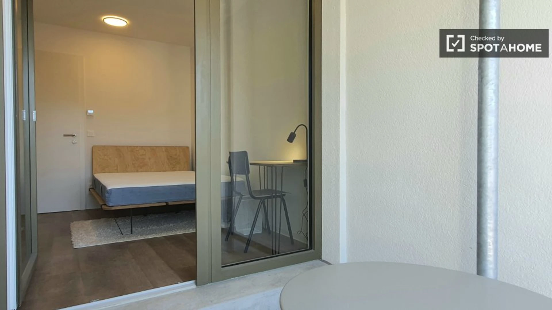 Graz de ortak bir dairede kiralık oda