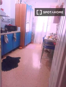Quarto privado em Via Mogadiscio, imagem 16 de 19