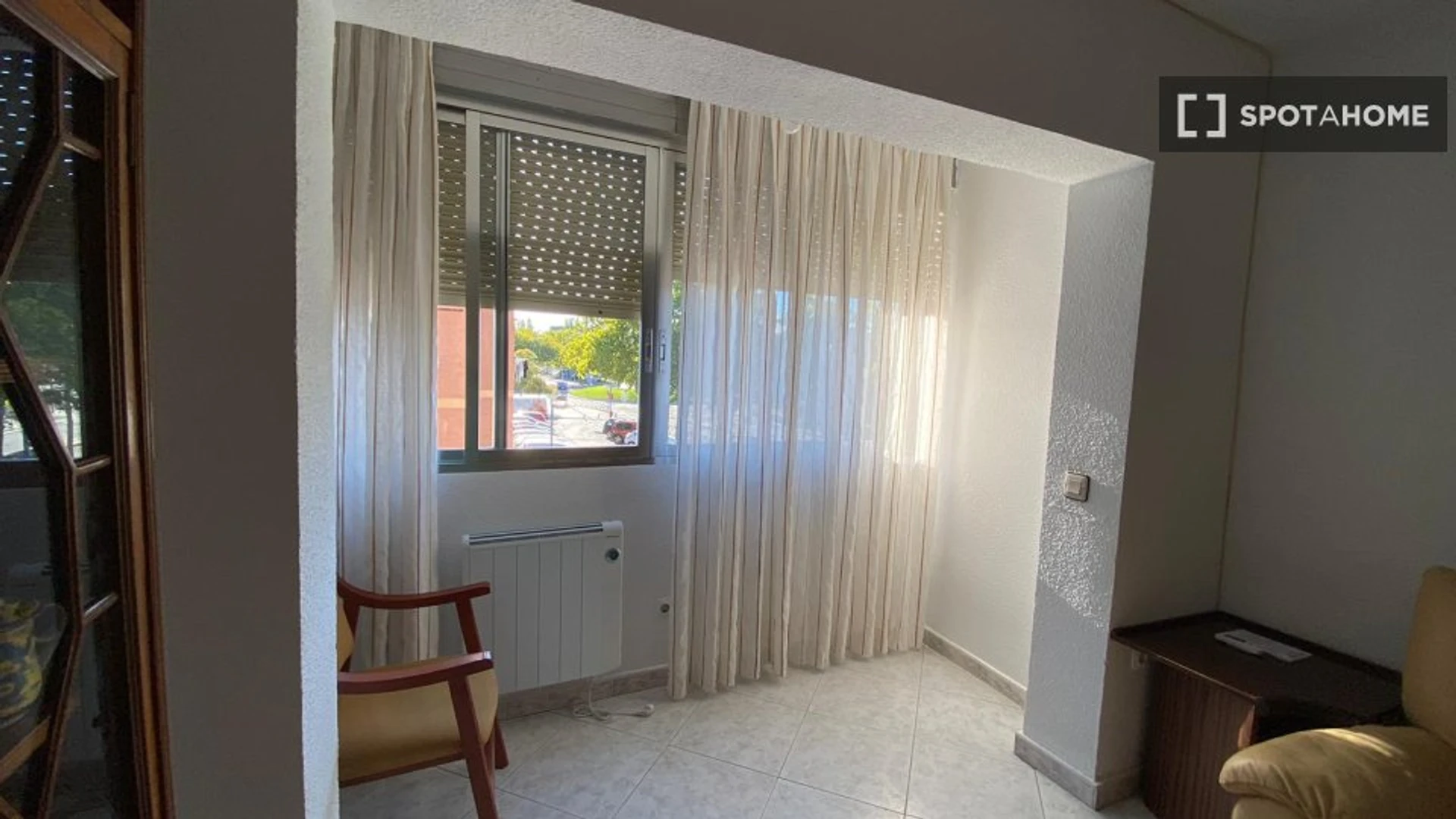 Leganés içinde aydınlık özel oda