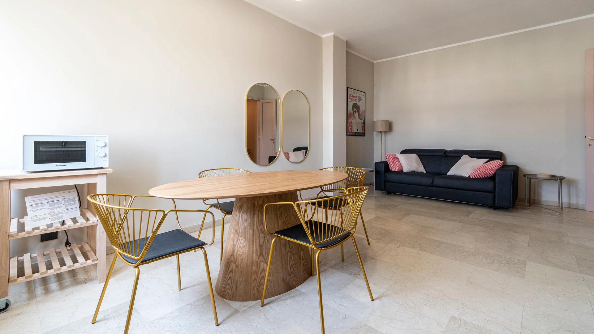 Appartement entièrement meublé à Bologne