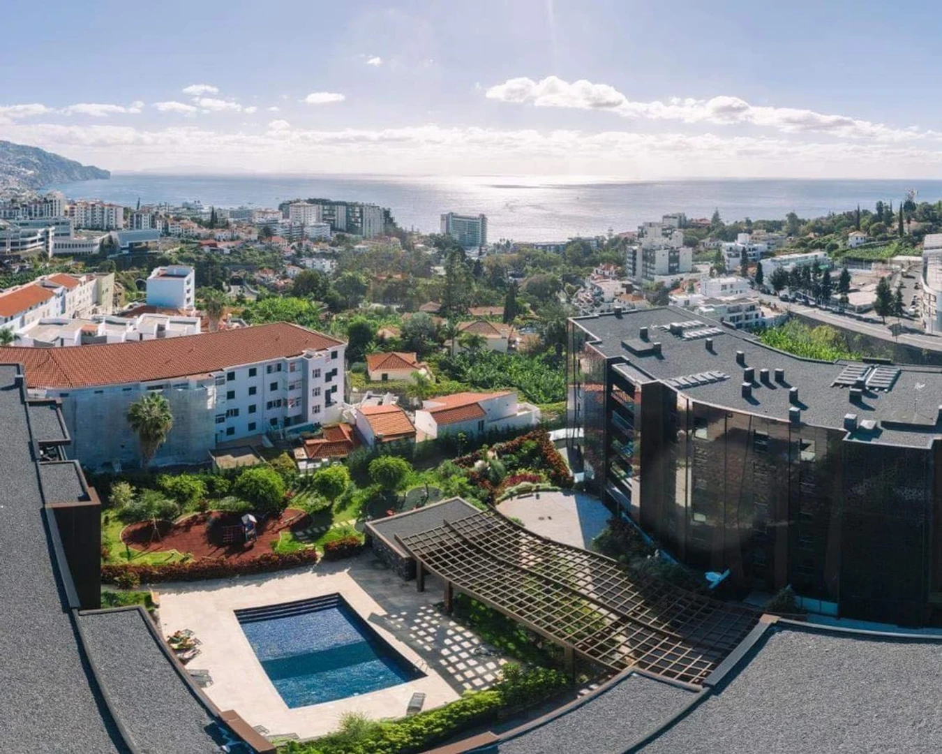 Apartamento moderno e brilhante em Madeira